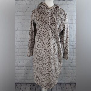 32 DEGREEZ HEAT SLEEPWEAR LEOPARD PRINT COZY SOFT SNUGGIE - Size S/M SKU:370